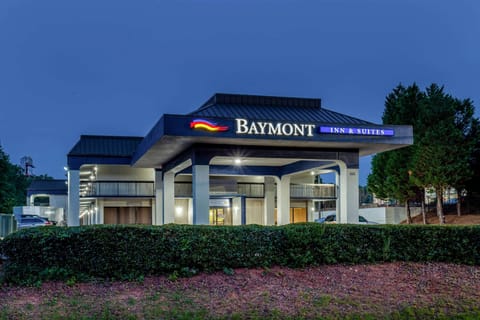 Baymont by Wyndham McDonough Hotel in McDonough