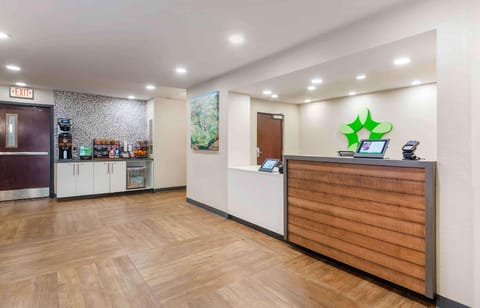 Extended Stay America Premier Suites - Fort Lauderdale - Convention Center - Cruise Port Hotel in Fort Lauderdale