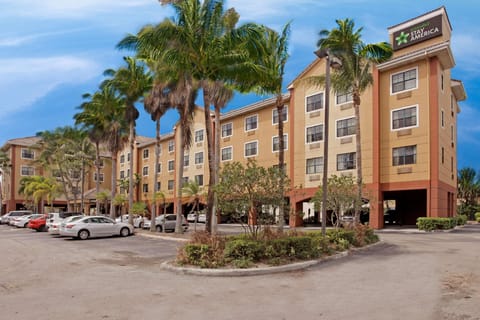 Extended Stay America Premier Suites - Fort Lauderdale - Convention Center - Cruise Port Hotel in Fort Lauderdale