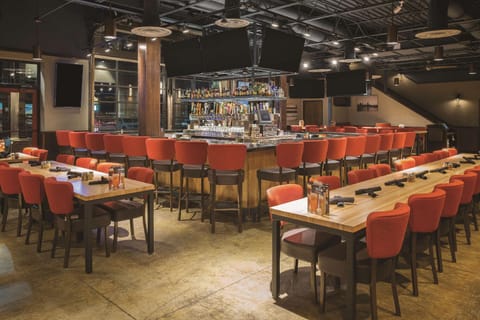 La Quinta Inn & Suites by Wyndham Joplin Hotel in Joplin