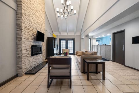 Days Inn by Wyndham College Park Airport Best Road Hotel in College Park