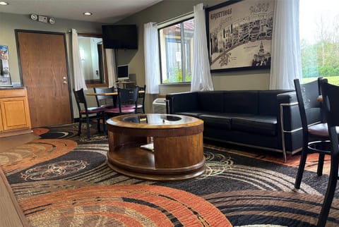 Super 8 by Wyndham Paris IL Hotel in Indiana