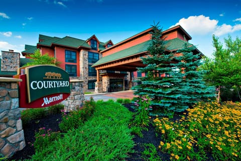 Courtyard by Marriott Lake Placid Hotel in Lake Placid