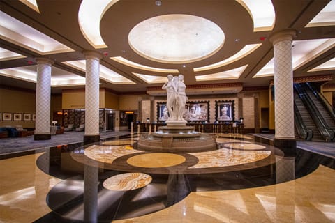 Caesars Windsor - A Caesars Rewards Destination Hotel in Windsor