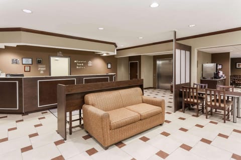 Microtel Inn & Suites by Wyndham Michigan City Hotel in Indiana Dunes