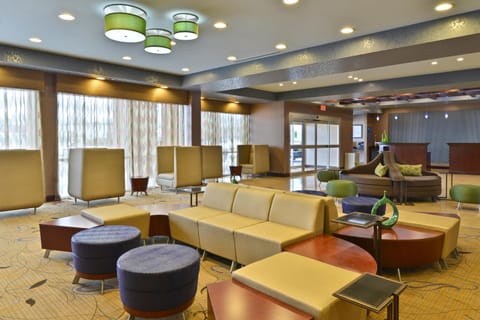Wyndham Garden Elk Grove Village - O'Hare Hotel in Des Plaines