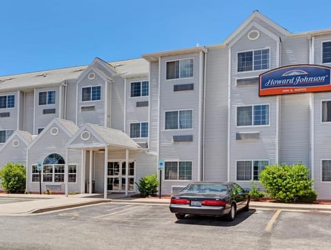 Red Lion Inn & Suites Elk Grove Village, IL Hotel in Elk Grove Village