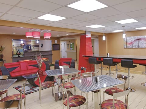 La Quinta Inn by Wyndham Roanoke Salem Hotel in Salem