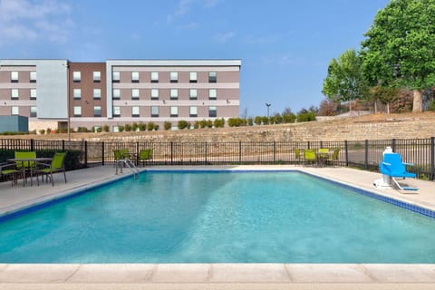 Hawthorn Extended Stay by Wyndham Bedford / Dallas Hotel in Bedford