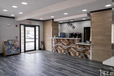 Super 8 By Wyndham Pasadena Hotel in Pasadena