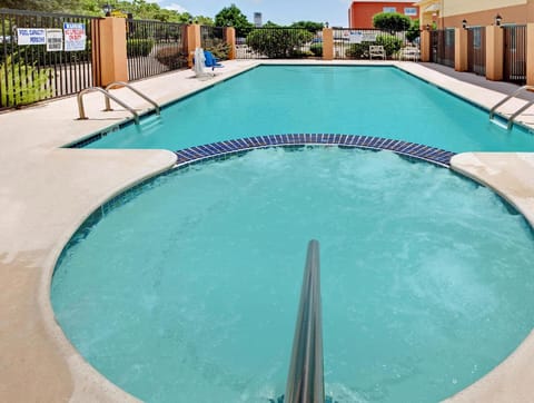 Super 8 By Wyndham Pasadena Hotel in Pasadena