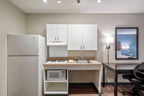 Extended Stay America Suites - Washington, D.C. - Alexandria - Landmark Hotel in Lincolnia