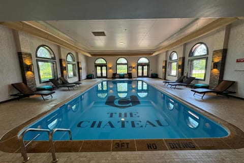 Chateau Hotel and Conference Center Hotel in Normal