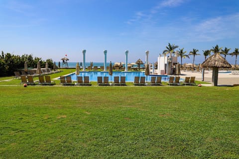 Palacio Mundo Imperial Resort in Acapulco