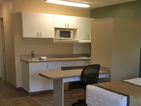Extended Stay America Select Suites - Chicago - Rolling Meadows Hotel in Rolling Meadows