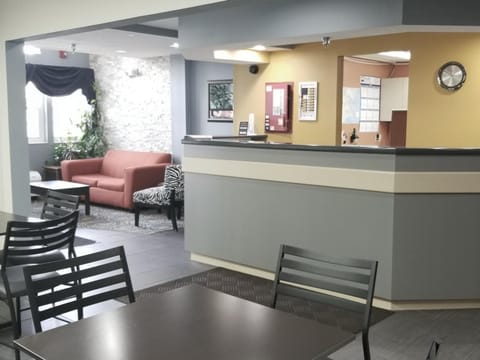 Microtel Inn & Suites by Wyndham Riverside Hotel in Dayton