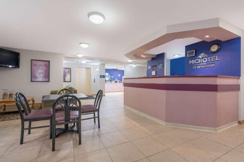Microtel Inn by Wyndham Onalaska/La Crosse Hotel in La Crosse