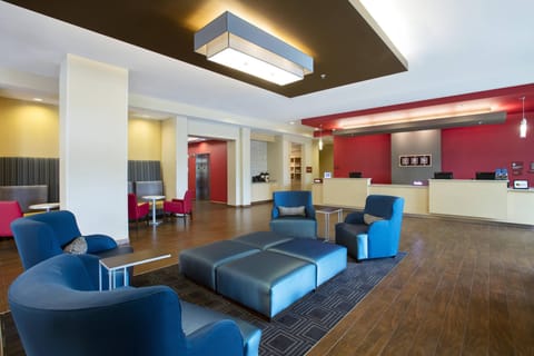 TownePlace Suites by Marriott Orlando at FLAMINGO CROSSINGS® Town Center/Western Entrance Hotel in Bay Lake