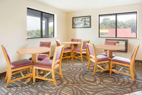 Super 8 By Wyndham Lexington Va Hotel in Rockbridge County