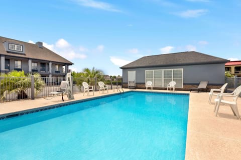 Baymont by Wyndham Warner Robins Hotel in Warner Robins