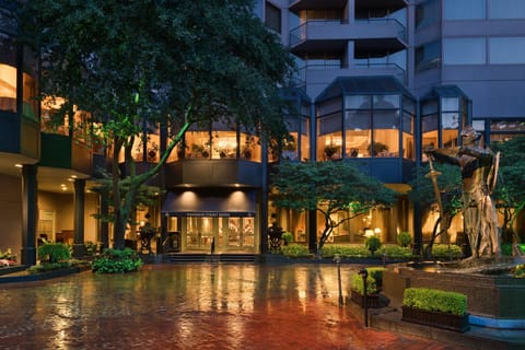 The Windsor Court Hotel in French Quarter