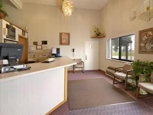 Super 8 By Wyndham Normal Bloomington Hotel in Normal