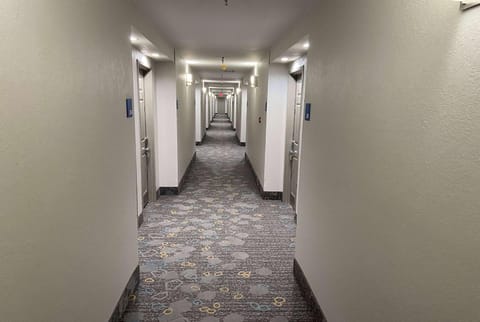 Days Inn & Suites by Wyndham Tahlequah Hotel in Tahlequah