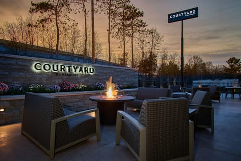 Courtyard by Marriott Wausau Hotel in Wausau