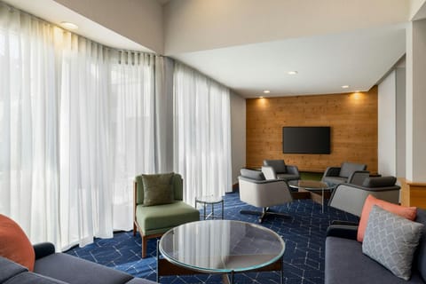 Courtyard by Marriott Atlanta Northlake Hotel in Tucker