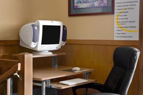 Super 8 By Wyndham Russellville Hotel in Russellville