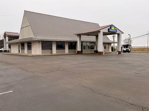 Days Inn by Wyndham Seymour Hotel in Indiana