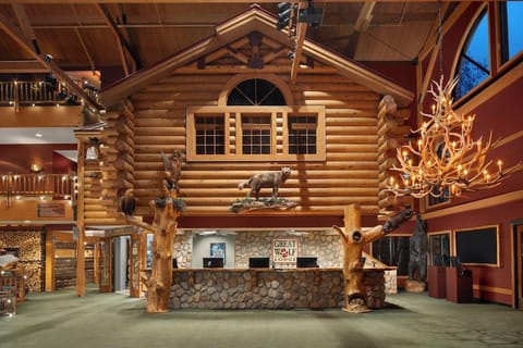Great Wolf Lodge - Wisconsin Dells Wi Lodge in Lake Delton