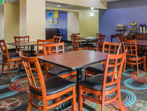 Sleep Inn & Suites Foley - Gulf Shores North Hotel in Foley