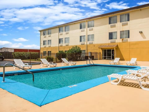 Sleep Inn & Suites Foley - Gulf Shores North Hotel in Foley