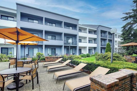 Courtyard by Marriott Chicago Glenview/Northbrook Hotel in Glenview