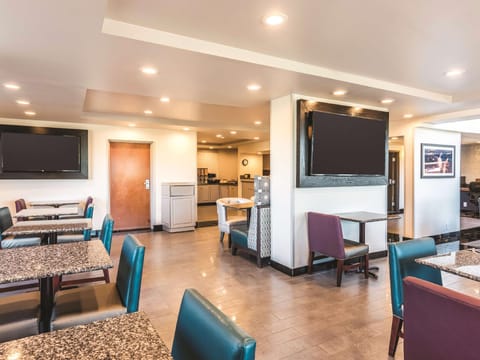 La Quinta Inn & Suites by Wyndham Colorado Springs North Hotel in Black Forest