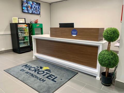 Microtel Inn & Suites by Wyndham Stockbridge/Atlanta I-75 Hotel in Stockbridge