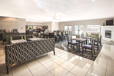 La Quinta Inn & Suites by Wyndham Modesto Salida Hotel in Modesto