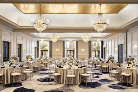 JW Marriott New Orleans Hotel in French Quarter