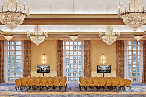 JW Marriott New Orleans Hotel in French Quarter