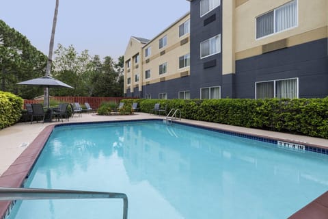 Fairfield by Marriott Inn & Suites St. Petersburg Clearwater Hotel in Pinellas Park