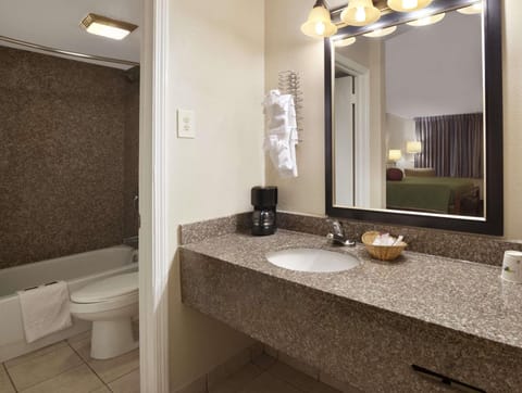 Quality Inn Harvey - New Orleans Hotel in Harvey