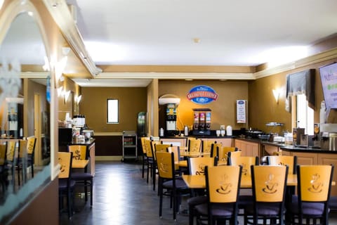 Townhouse Fort Walton Beach Hurlburt Field Hotel in Mary Esther