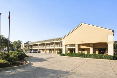 Townhouse Fort Walton Beach Hurlburt Field Hotel in Mary Esther