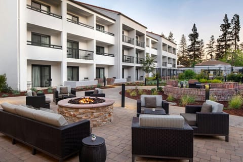 Courtyard by Marriott San Jose Cupertino Hotel in Cupertino