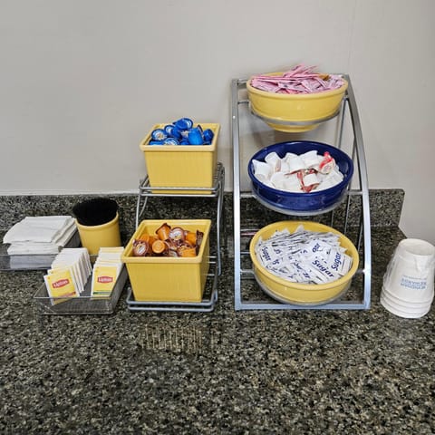 Days Inn by Wyndham Norfolk Airport Hotel in Norfolk