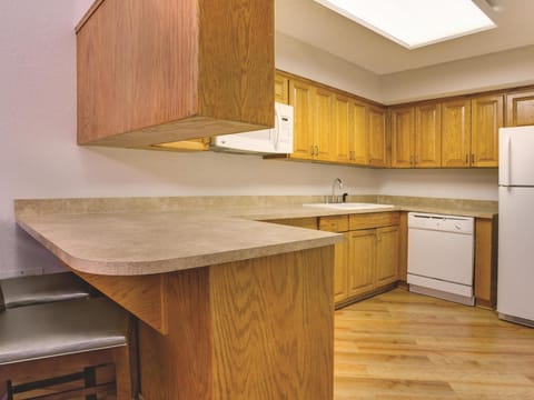 Days Inn by Wyndham Gainesville University I-75 Hotel in Gainesville