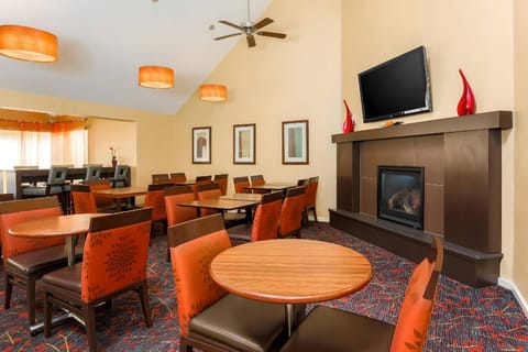 MainStay Suites St. Louis - Galleria Hotel in Richmond Heights