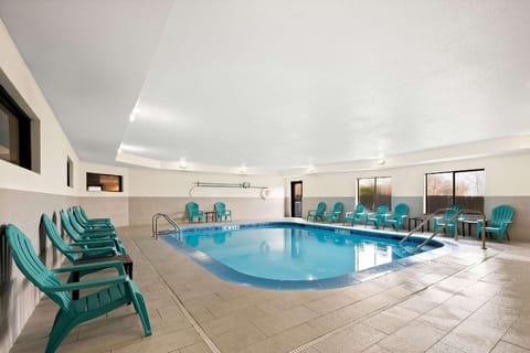 Comfort Inn & Suites Decatur-Forsyth Hotel in Forsyth