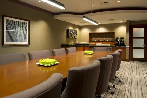 New Orleans Marriott Metairie at Lakeway Hotel in Metairie